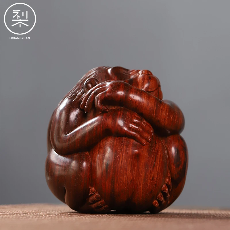 梨香院印度小叶紫檀灵猴抱桃手把件檀香紫檀盘玩摆件生肖猴献寿木