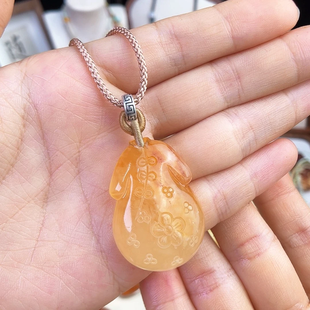 未镶嵌琥珀珠宝奇石，