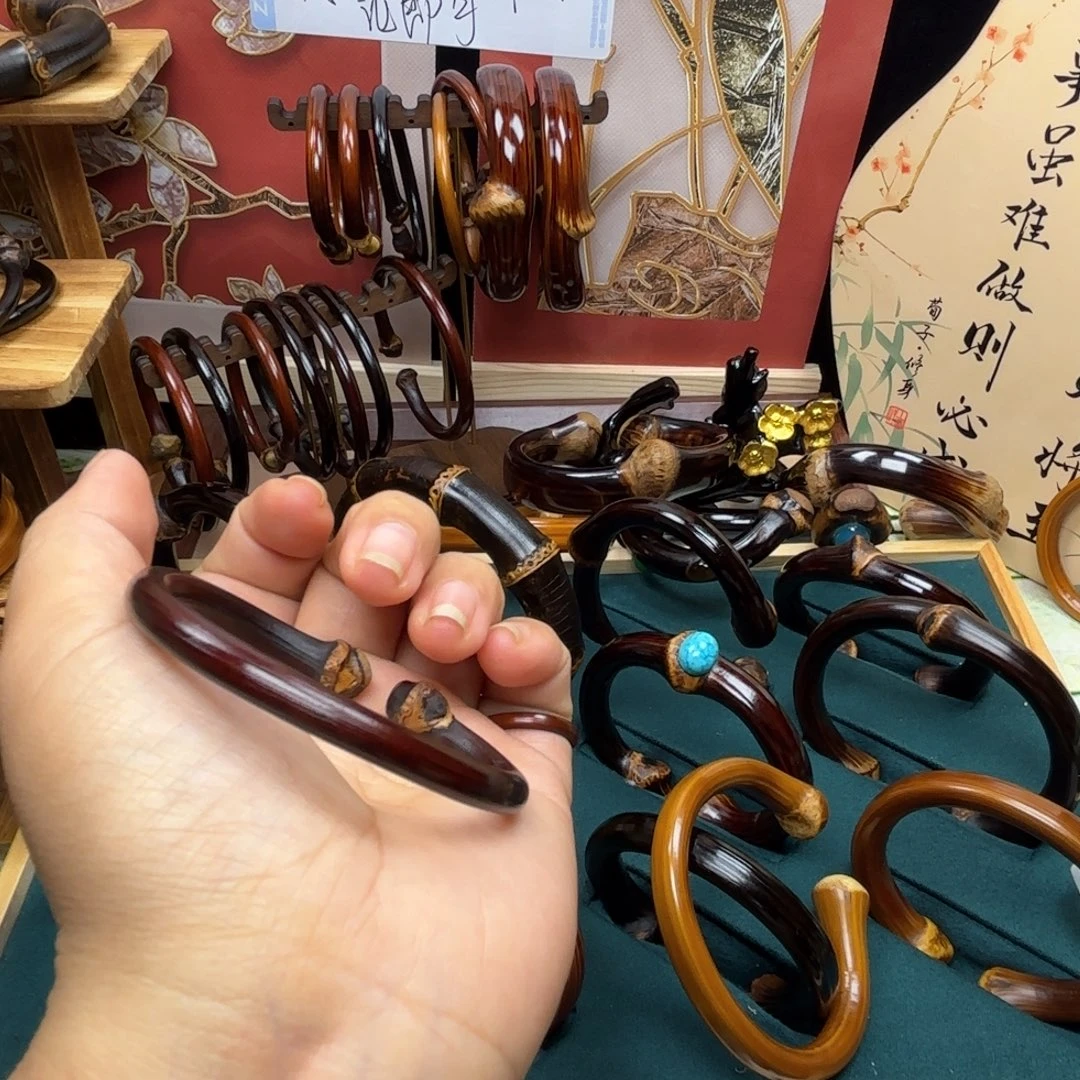 给***了木质非金属藤镯子