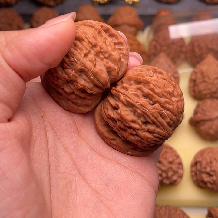 文玩核桃吊坠善**哥磨盘41