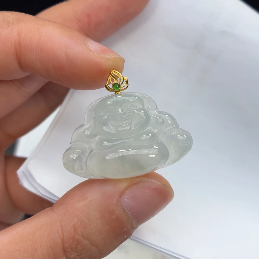 翡翠18K金镶嵌颈饰佛公