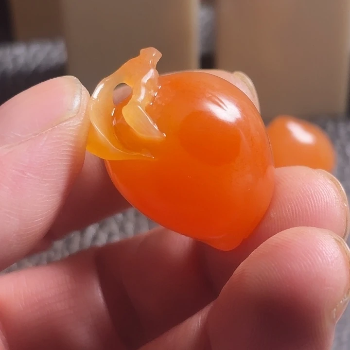 老挝石晶莹剔透桃子