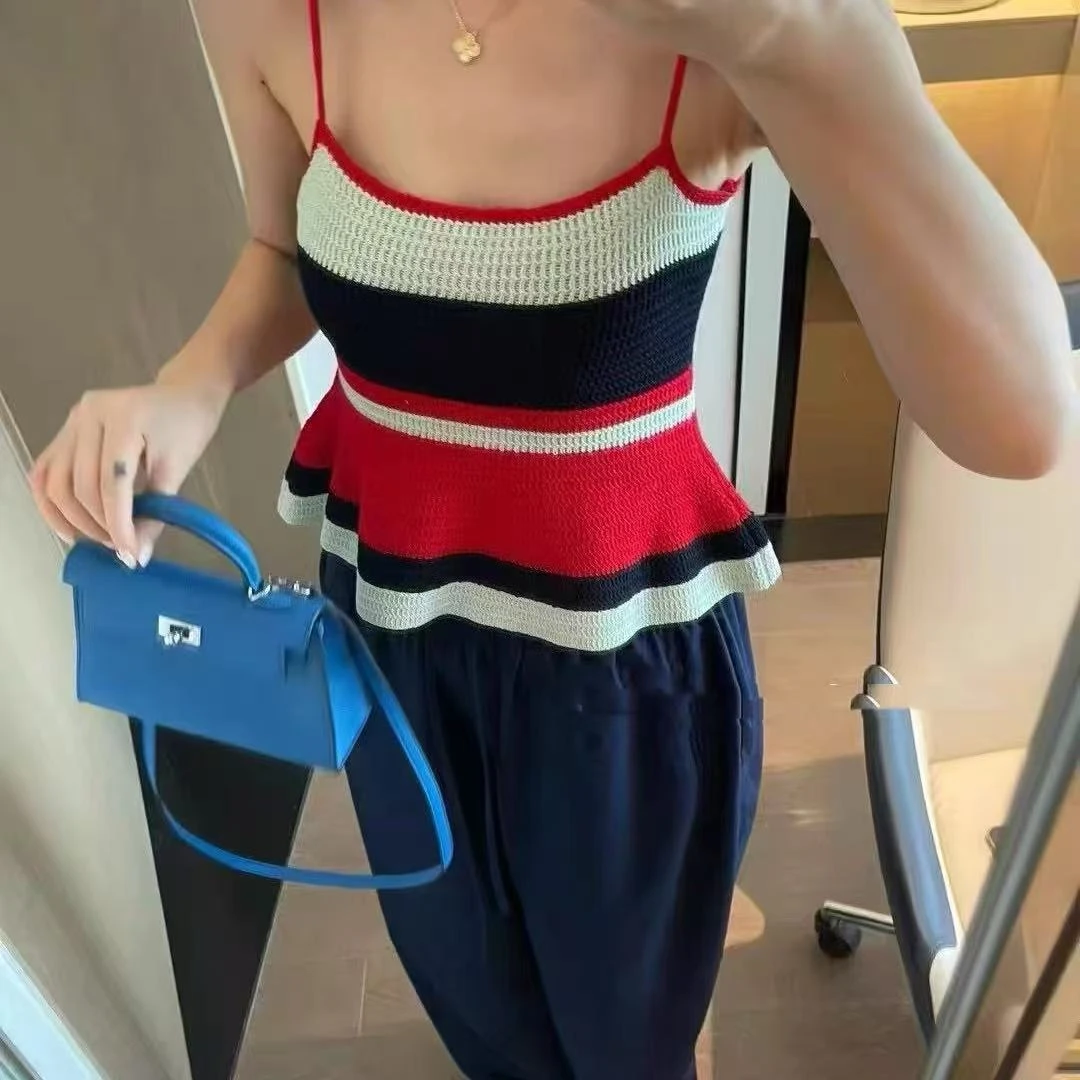 悠悠 夏季新款洋气设计感百搭显瘦多巴胺撞色吊带背心女