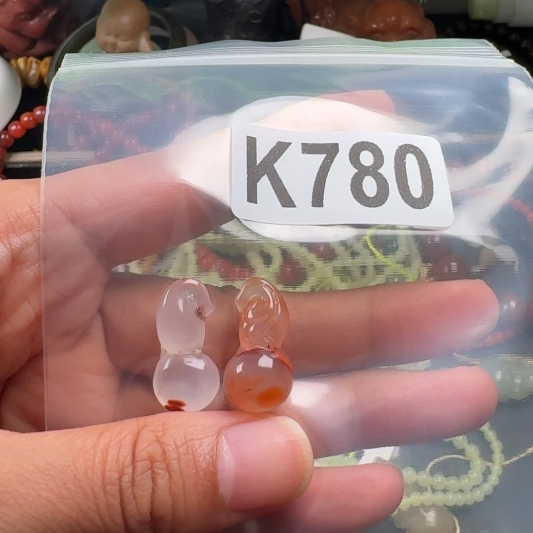 南红玛瑙未镶嵌珠宝奇石