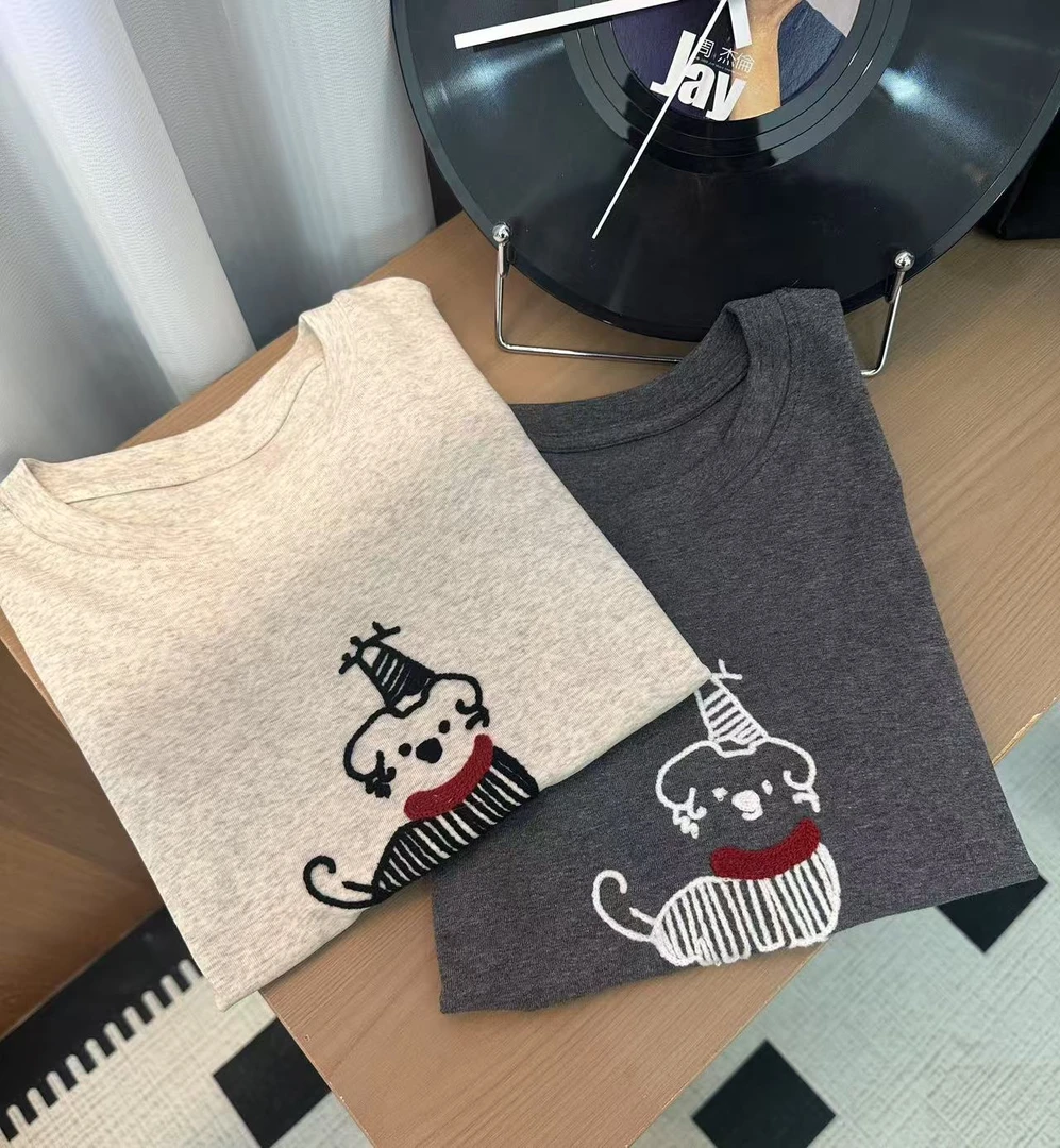 Gunnai·【帽子小狗】2025夏季新款正肩圆领重工刺绣设计感短袖上衣