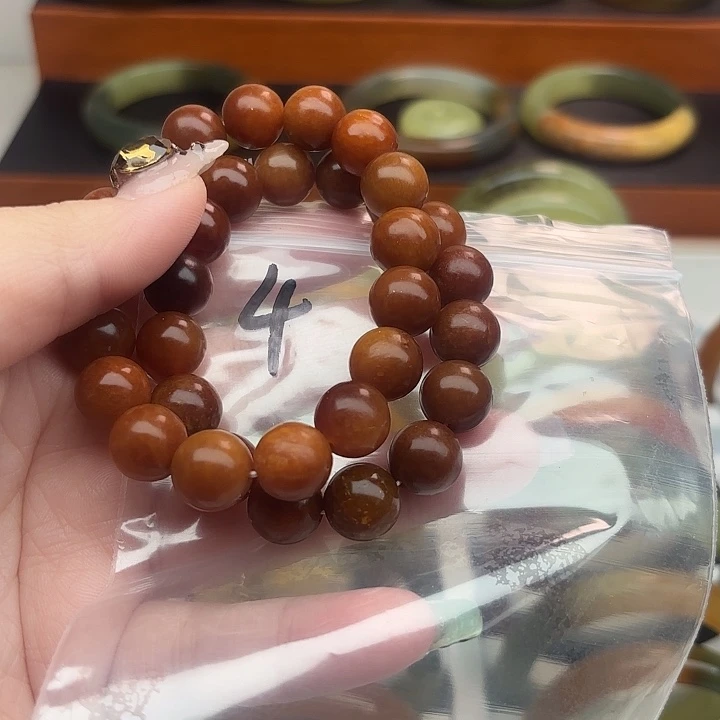 三***）蛇纹石玉未镶嵌手镯