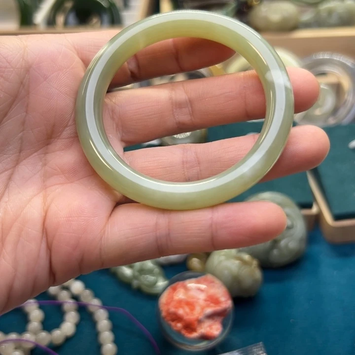 和田玉手镯未镶嵌51圈围0036