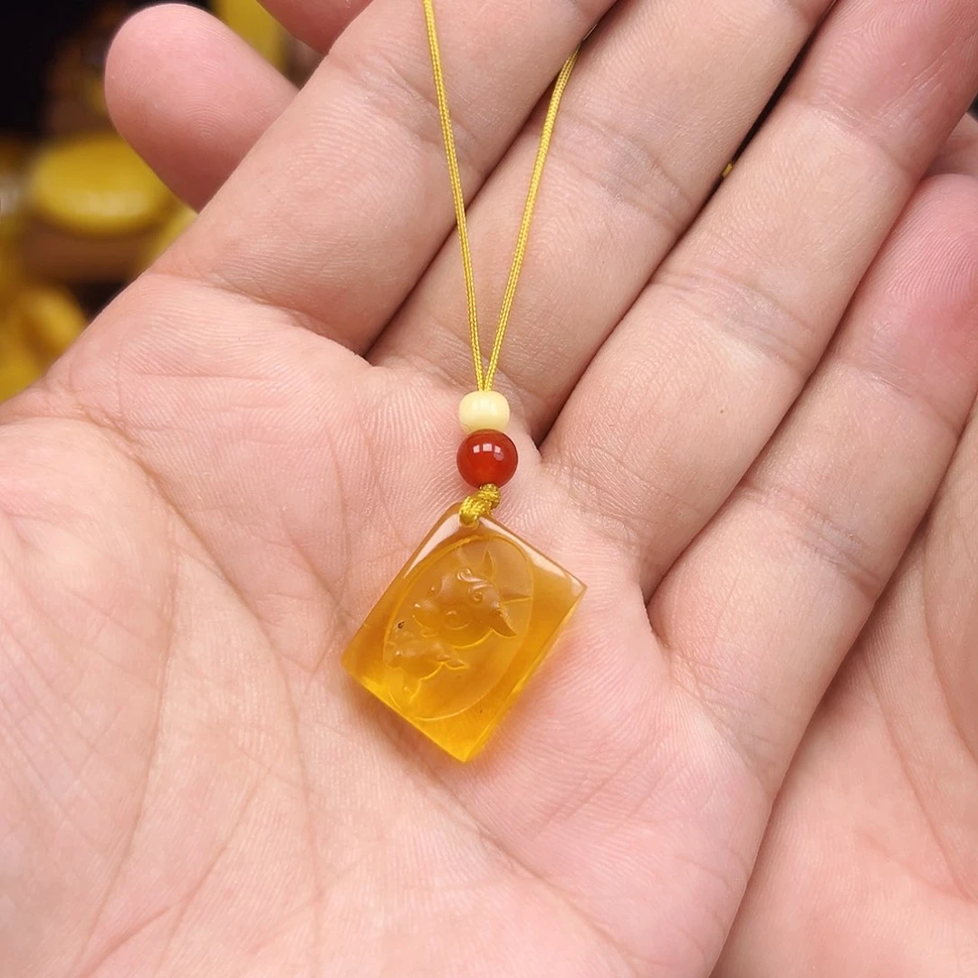 蜜蜡未镶嵌珠宝奇石手机链