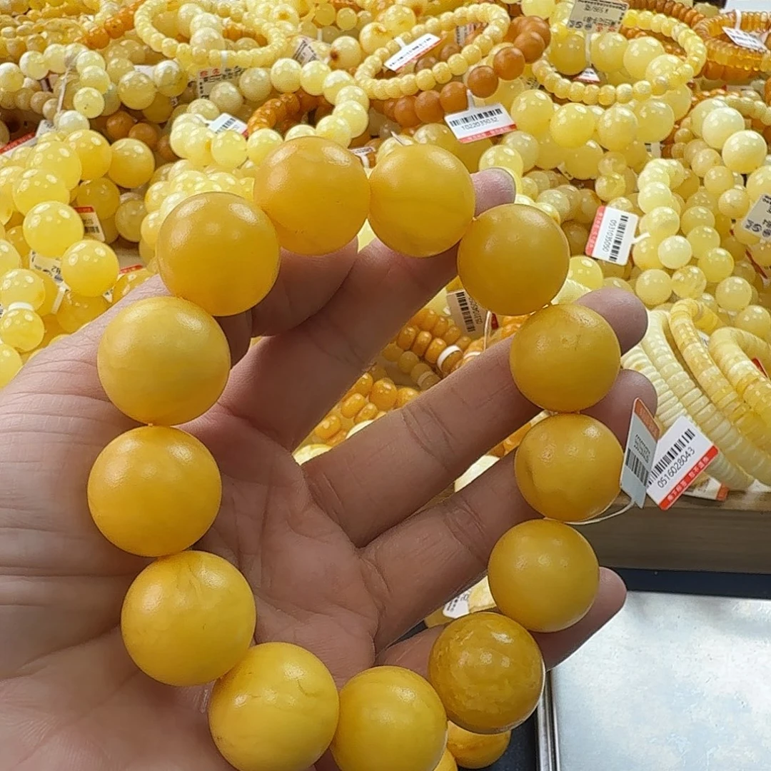 未镶嵌琥珀珠宝奇石