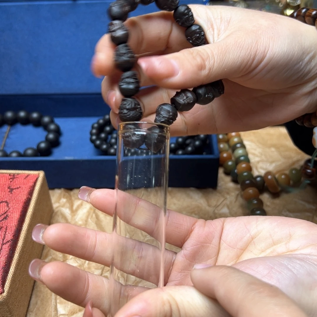 滴血莲花菩提吊坠