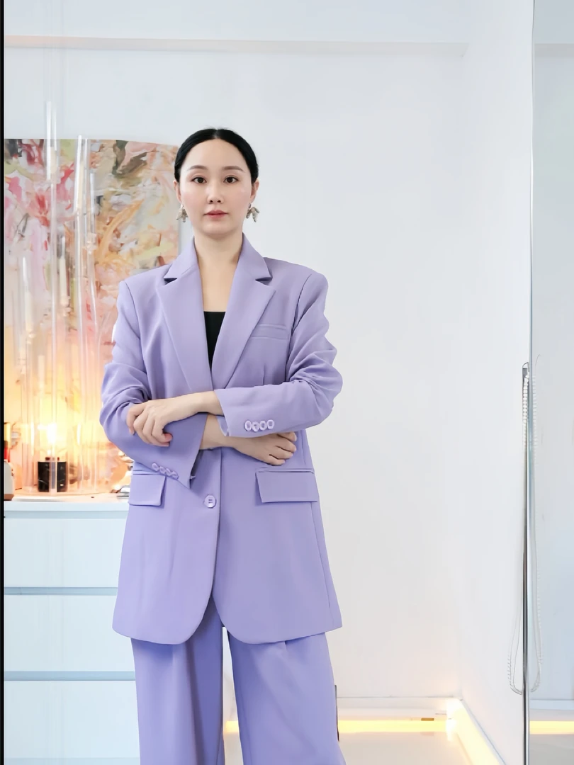 高级感女士宽松版显瘦遮肉阔腿裤搭配西装外套