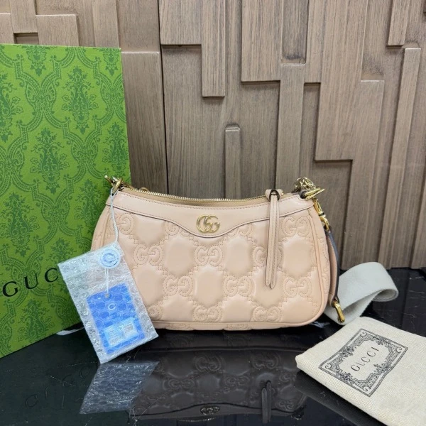 未使用/古驰/妃鱼/单肩包/市场价15900/250128LT0005