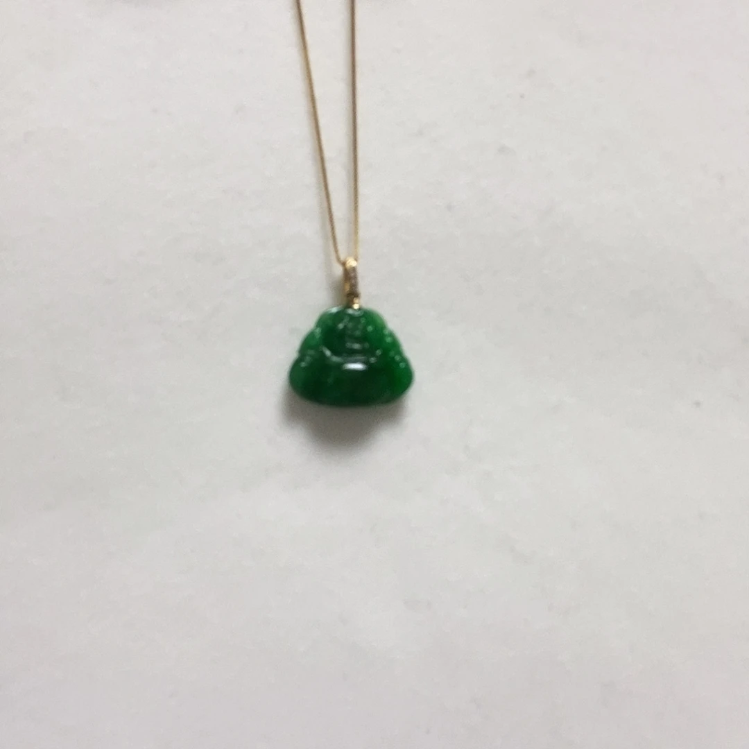 翡翠颈饰18K金镶嵌佛