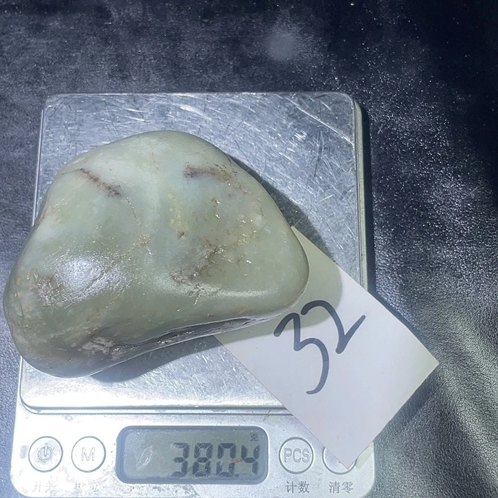 和田玉未镶嵌颈饰32