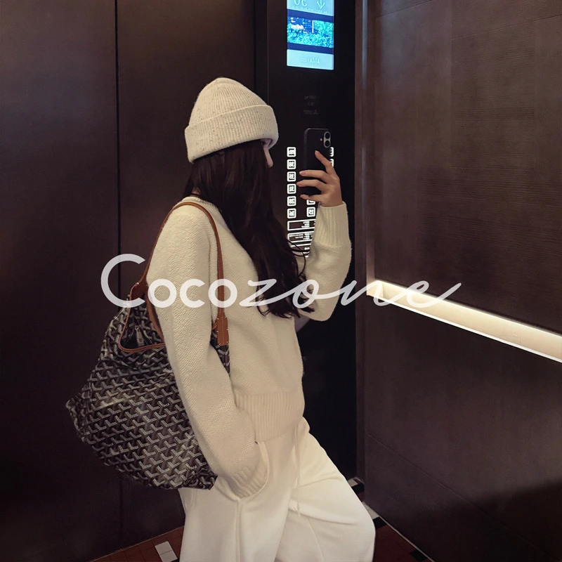 COCO ZONE 刘 一一“素颜毛衣”100绵羊毛圆领毛织上衣CD1A1715