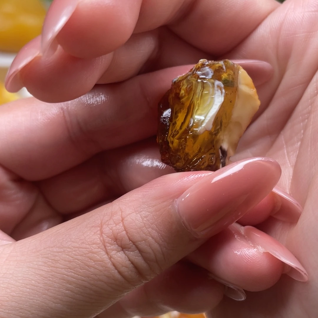 l***k定制琥珀未镶嵌天然蜜蜡原石