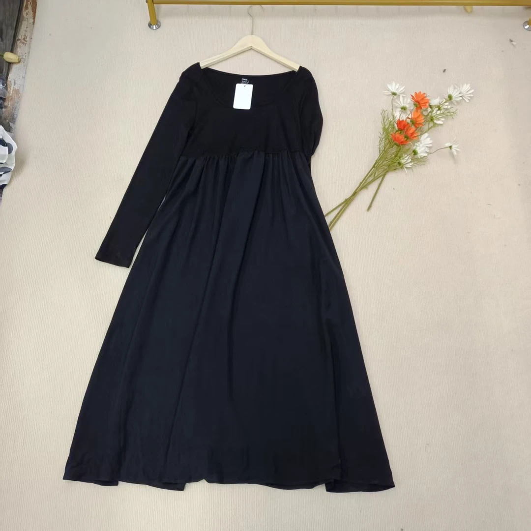 唯琳剪标   5仓D1-9-6282款   黑色圆领长袖连衣裙