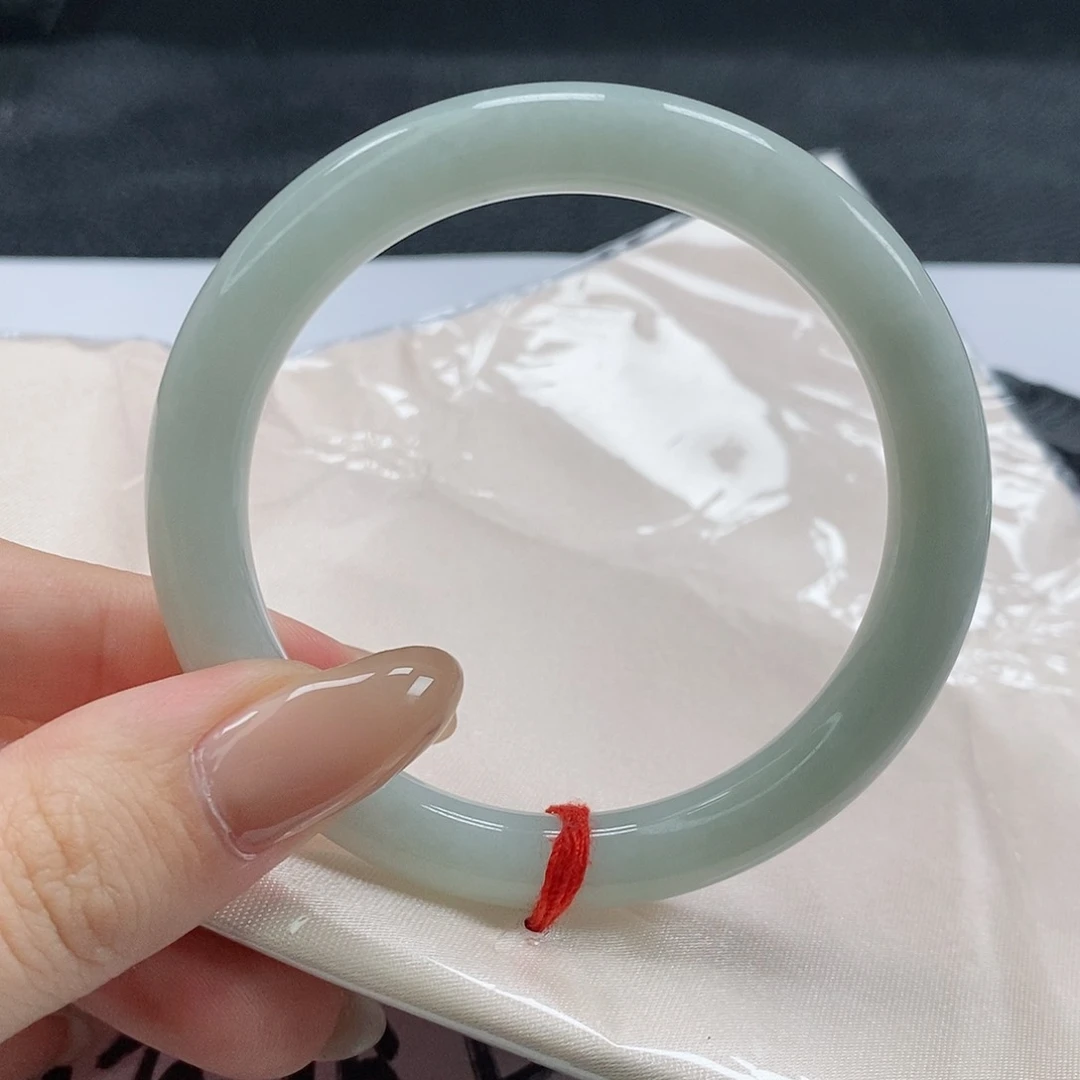【闪购商品】翡翠手镯（圆镯）未镶嵌421号