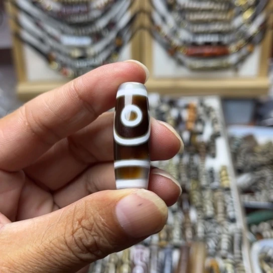 非***中未镶嵌颈饰玛瑙/玉髓