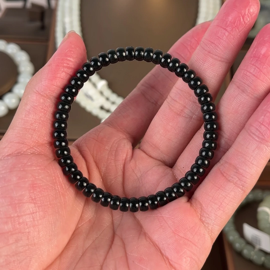 手链未镶嵌和田玉