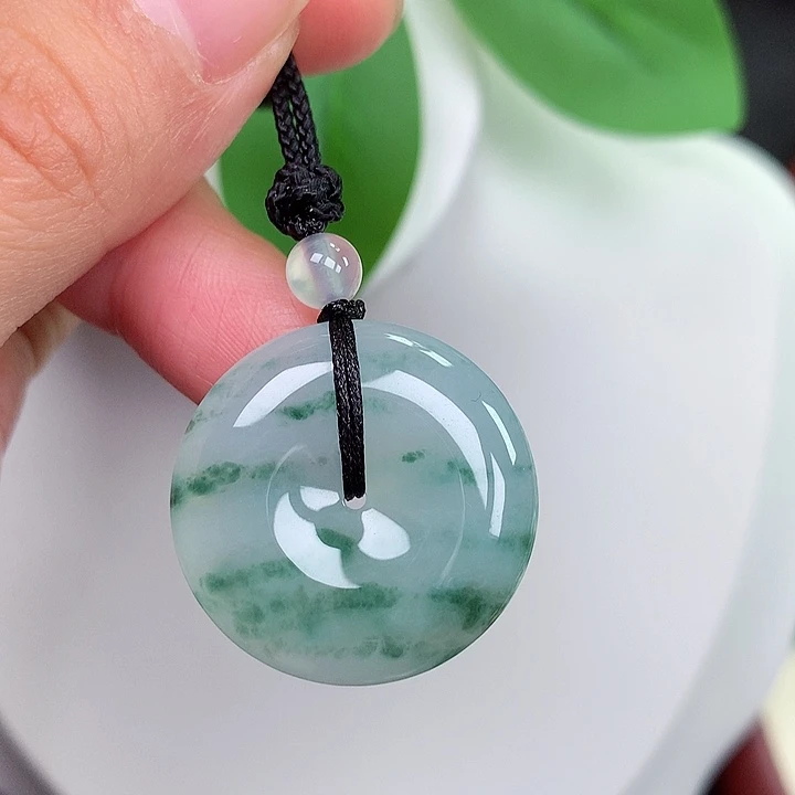 颈饰未镶嵌翡翠平安扣25.1x6.2mm