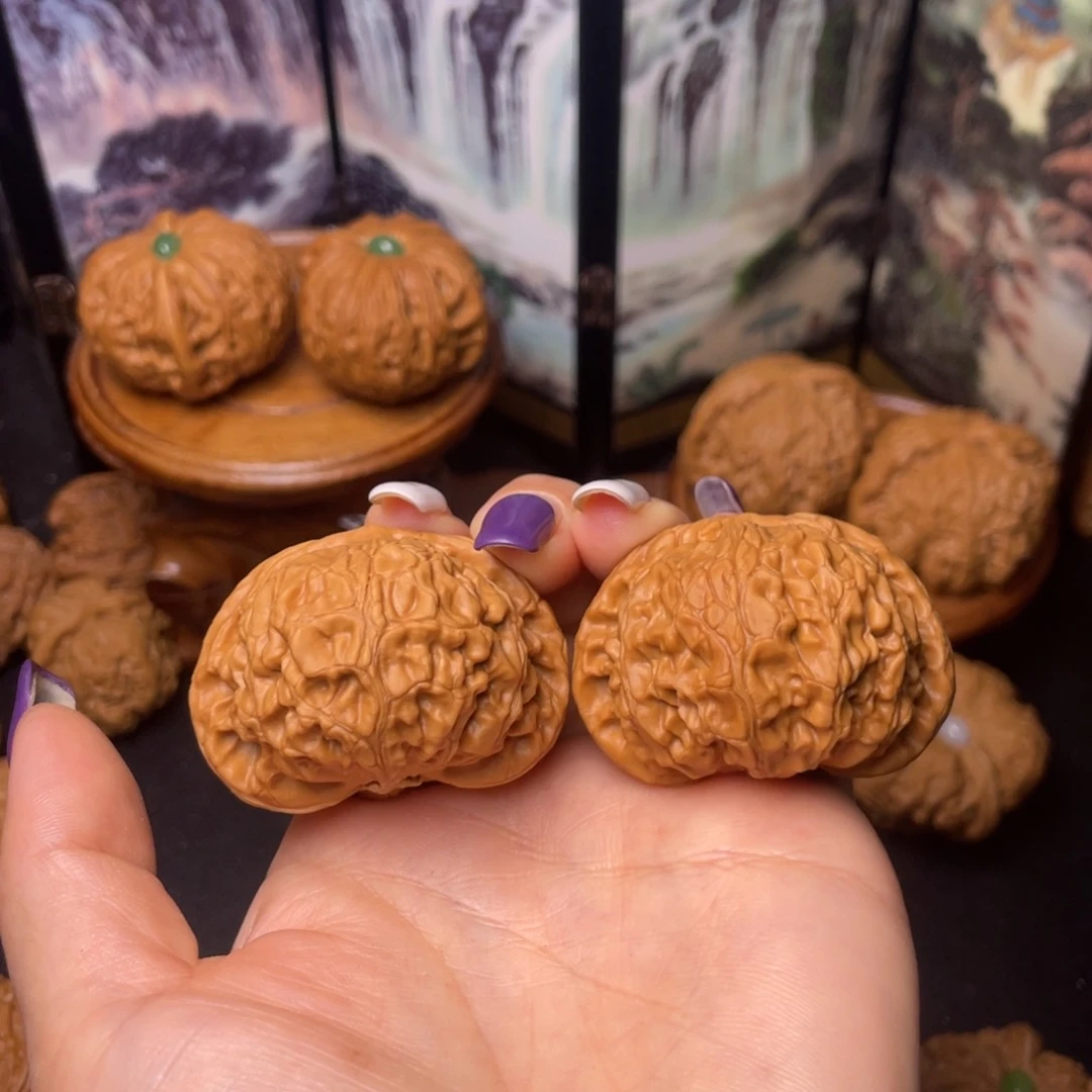 文玩核桃把件45.5宫灯