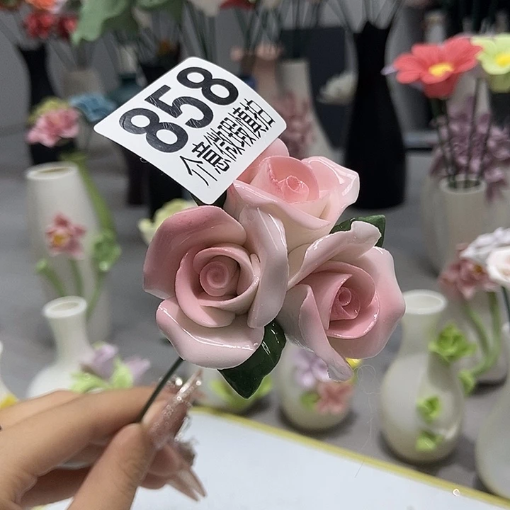 陶瓷纯手工捏花设计