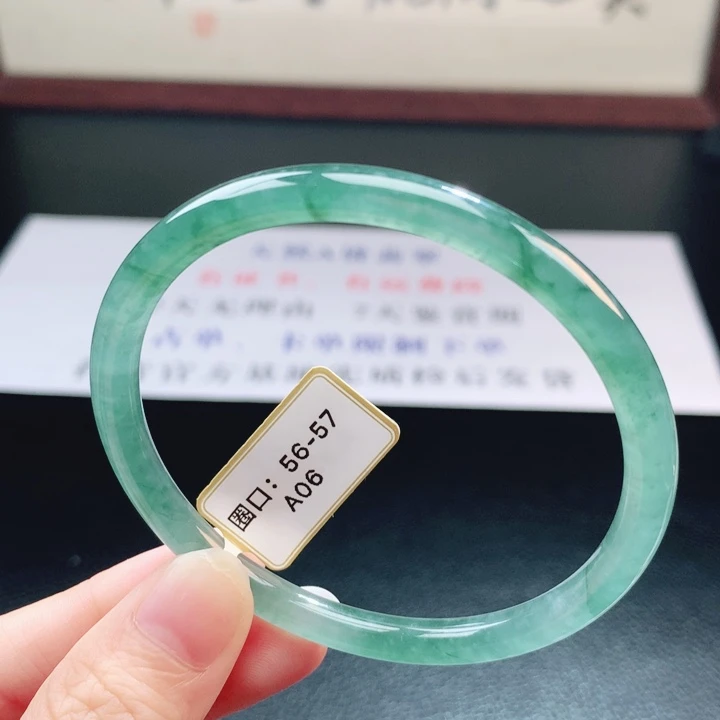 翡翠未镶嵌手镯翡翠手镯121