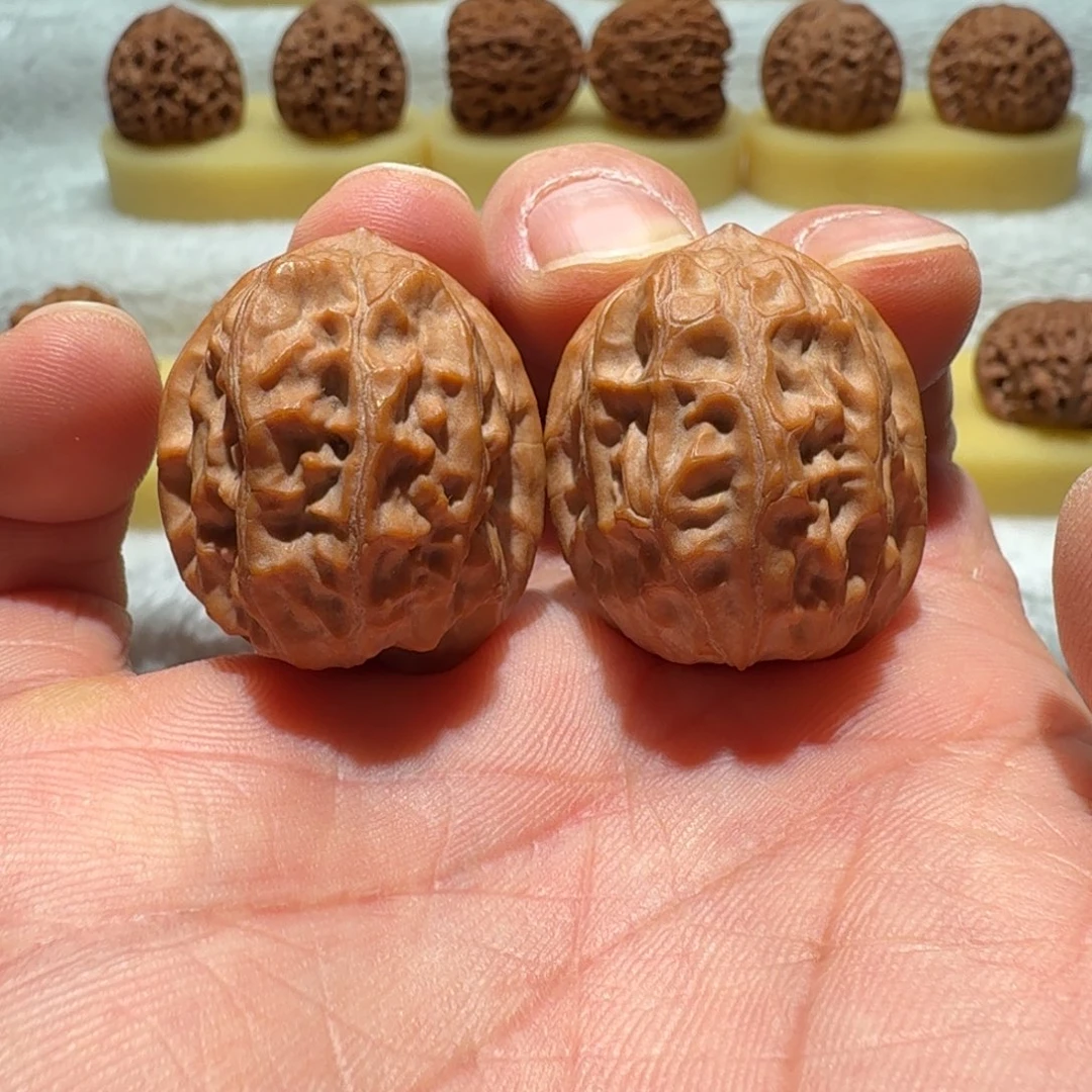 文玩核桃吊坠野生36