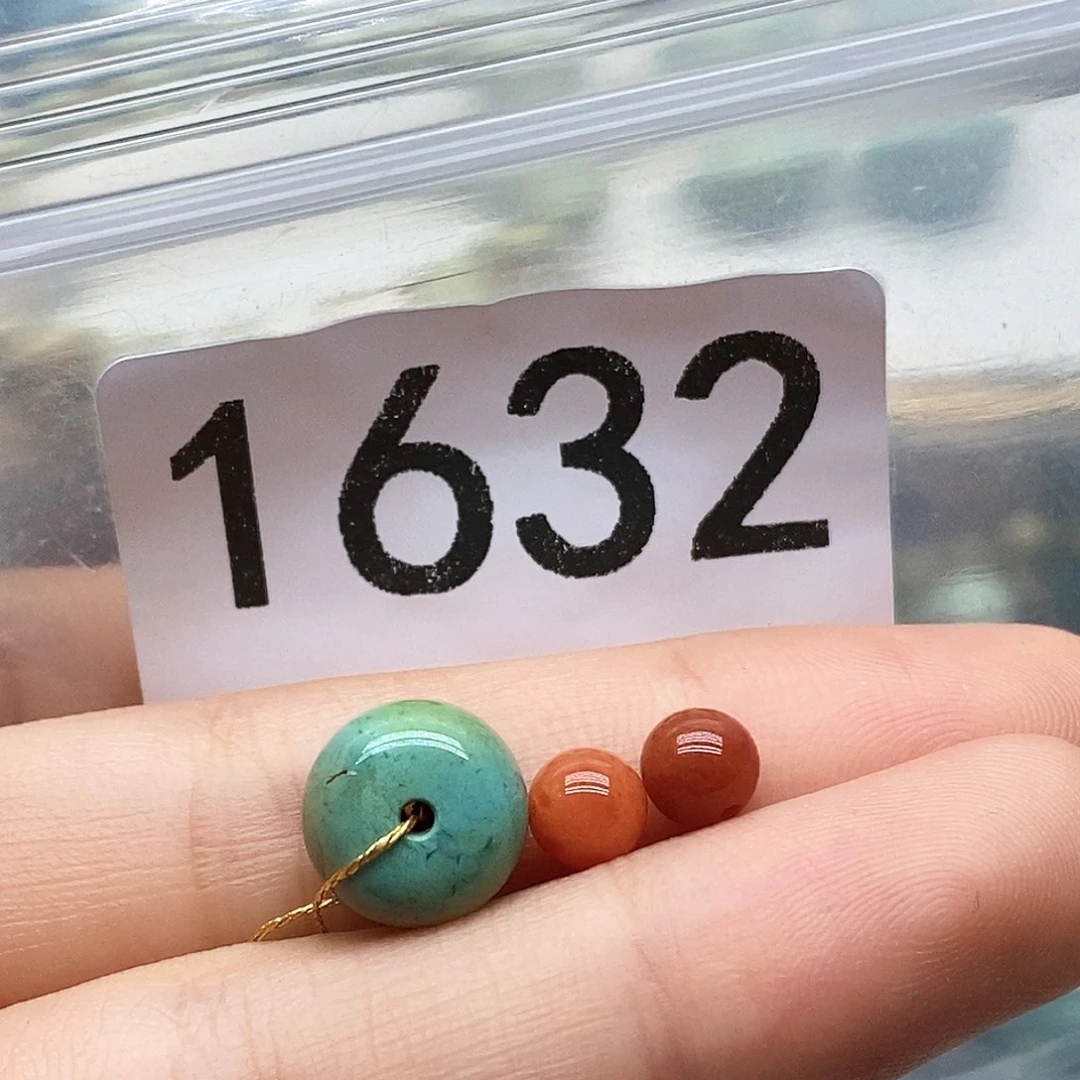 南红玛瑙未镶嵌颈饰