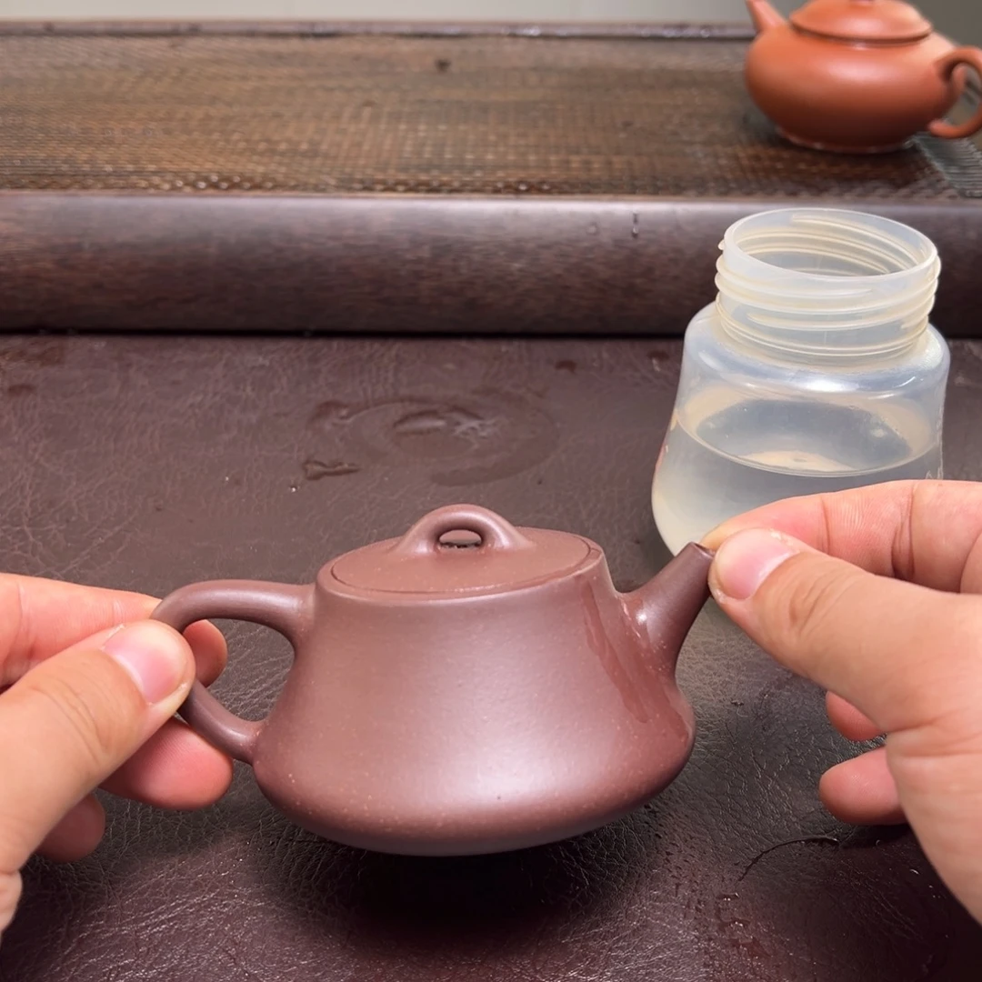 紫砂茶壶汽修厂和机械设备