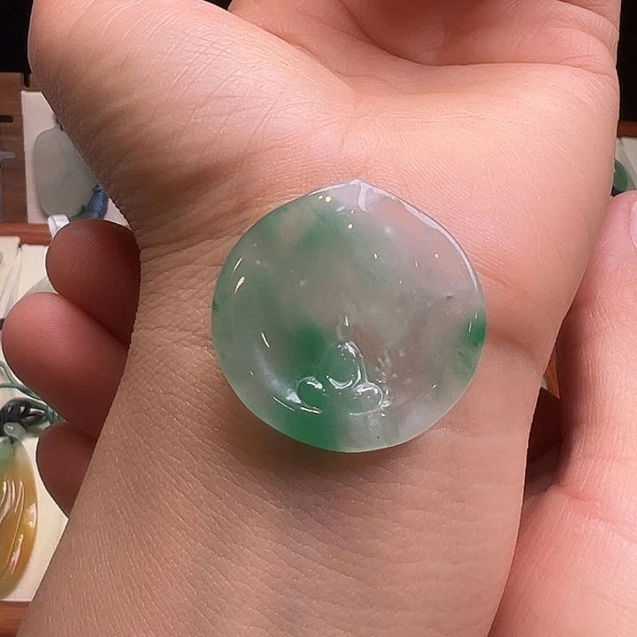 石英质玉未镶嵌吊坠(不含链)