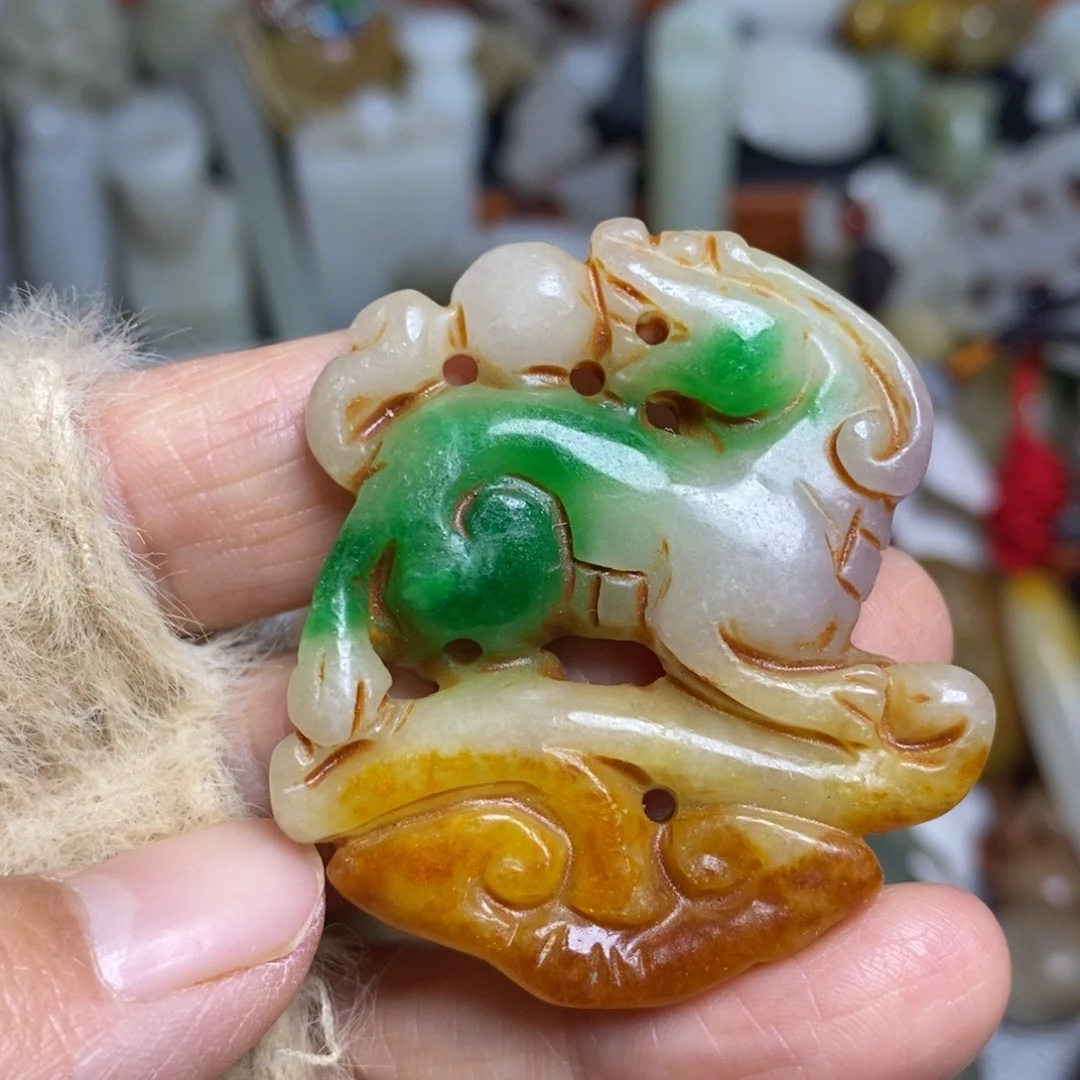 和田玉（糖玉）未镶嵌颈饰