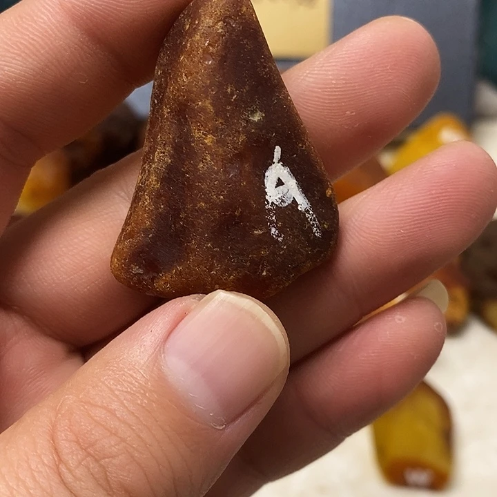 未镶嵌定制蜜蜡蜜蜡吊坠