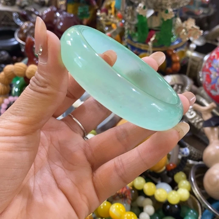 宫廷影视老旧工艺摆件