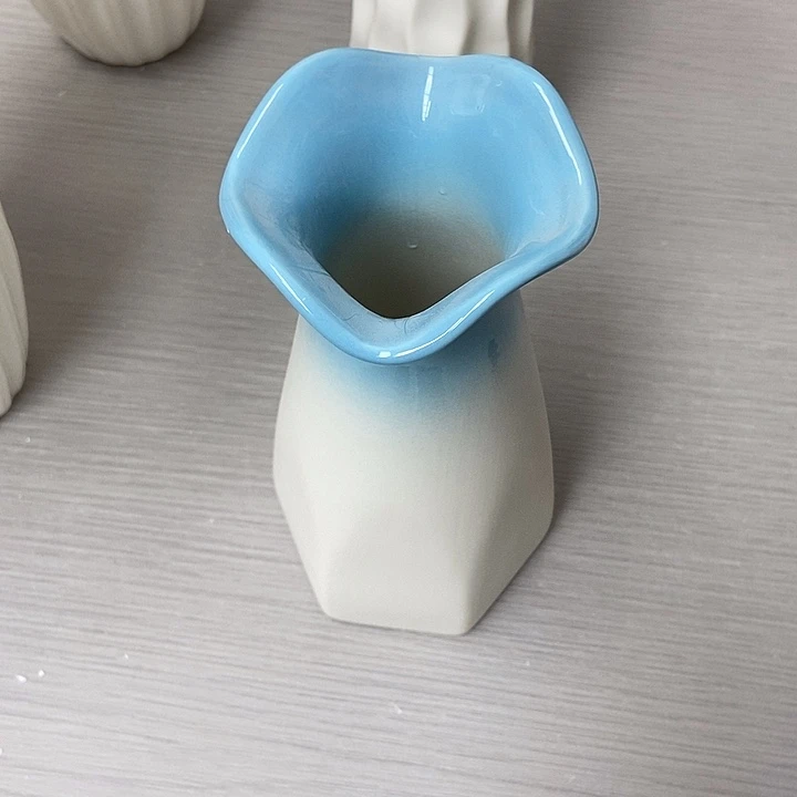 三***代陶瓷纯手工捏花设计