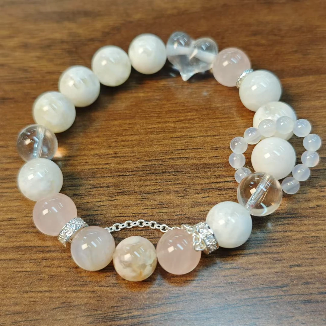 DL0164暴风雪粉水晶手链