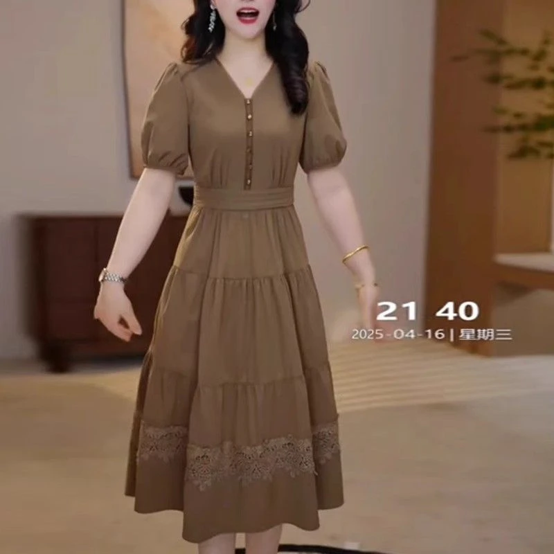 高档冰丝四面弹优雅条纹礼服裙2025夏季新款显瘦修身遮肚子连衣裙