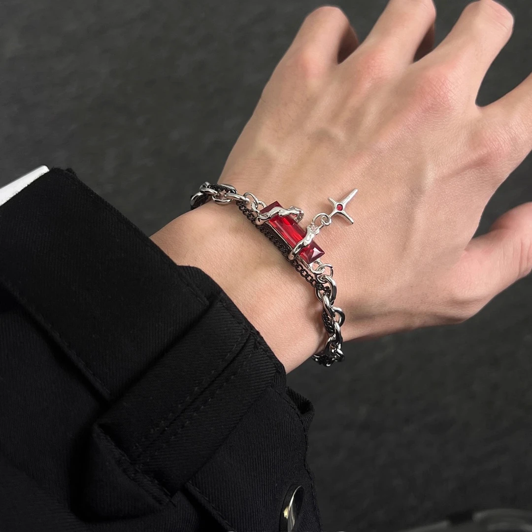 钛钢手链 小众设计高级感缠绕红锆石男女款嘻哈简约情侣双层手饰