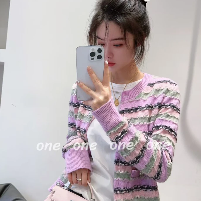 韩系甜美风格上衣