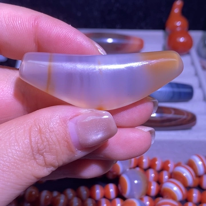 玛瑙/玉髓未镶嵌颈饰