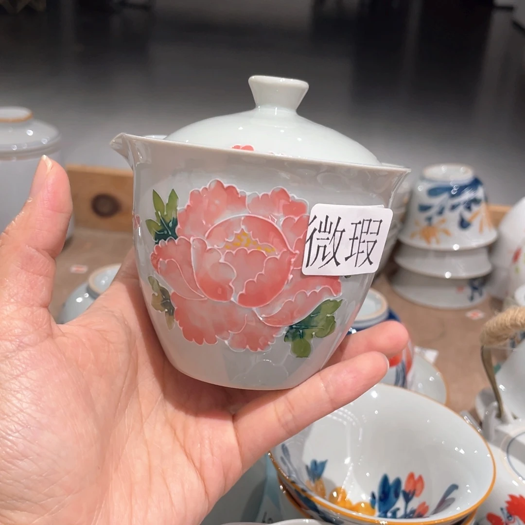 釉下手绘茶具微瑕