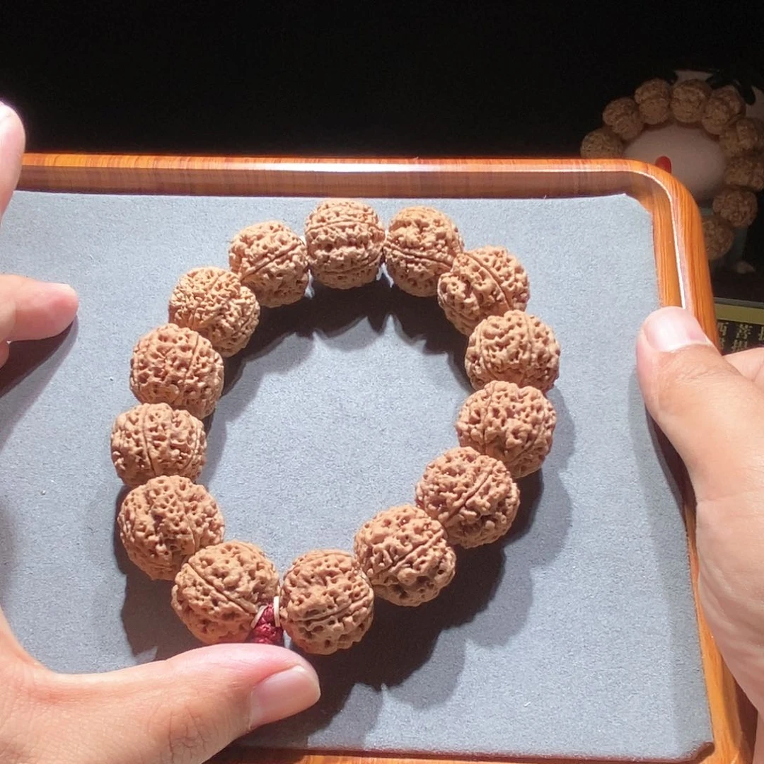 金刚菩提吊坠豆腐满肉蜂窝23mm