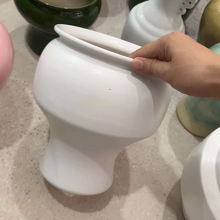 摆件微瑕有孔微瑕