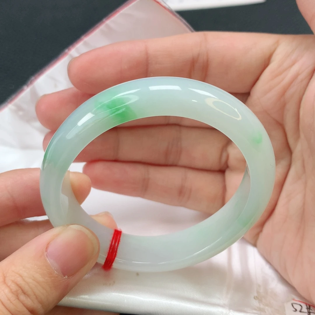 翡翠手镯未镶嵌贵妃53