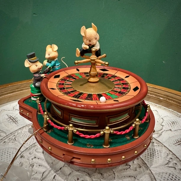 Enesco小老鼠拉斯维加斯转盘八音盒