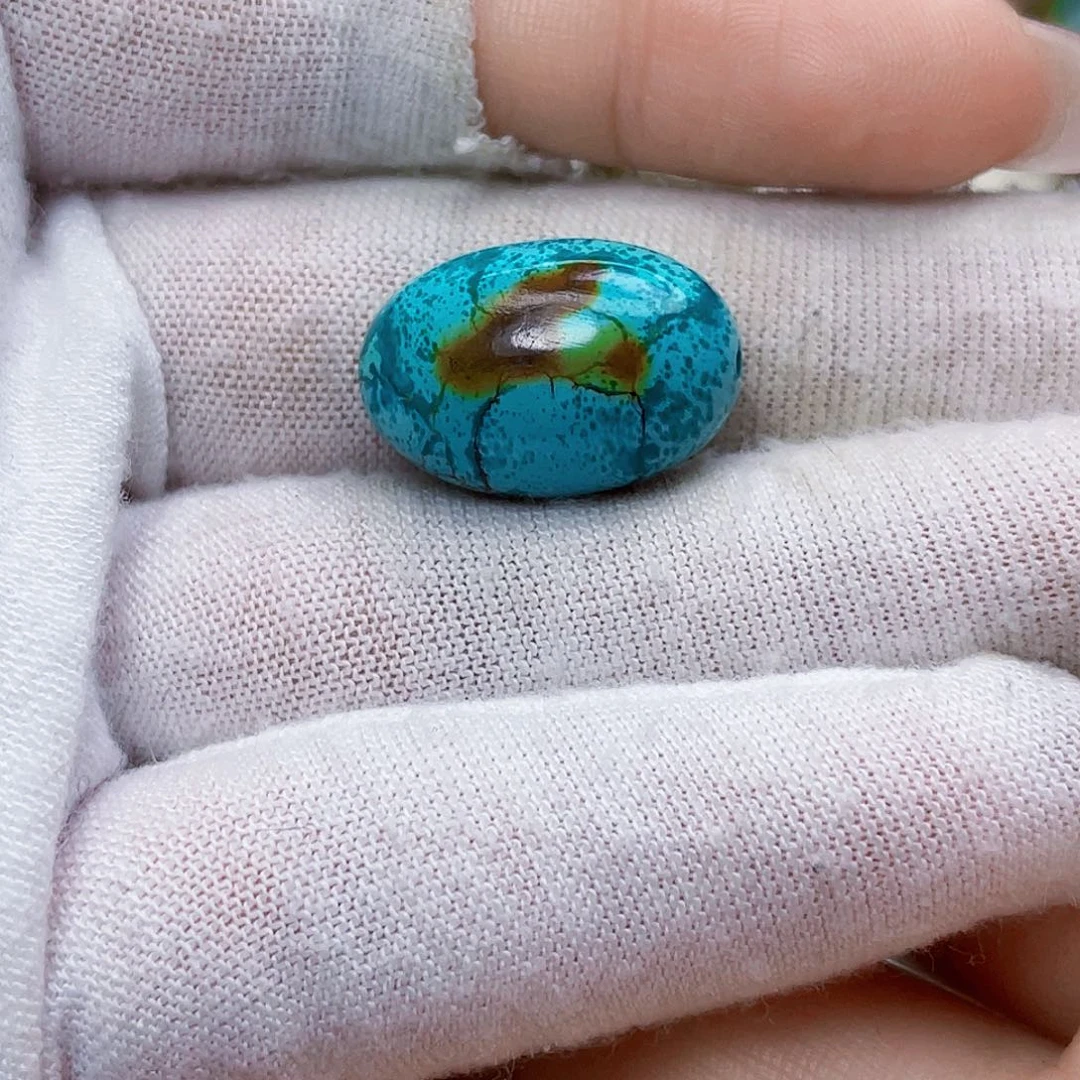 绿松石未镶嵌饰品