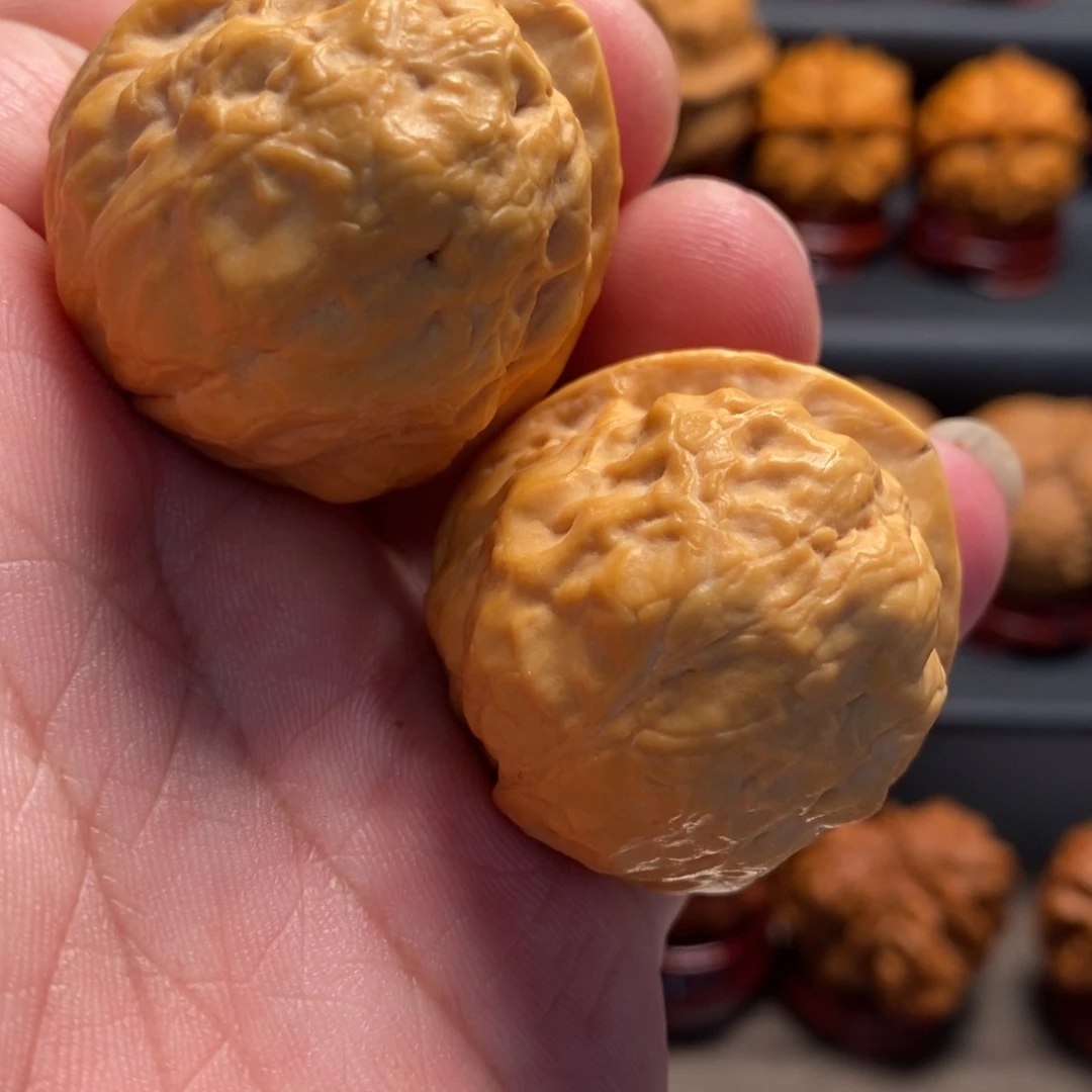 文玩核桃吊坠鹦鹉蟾41