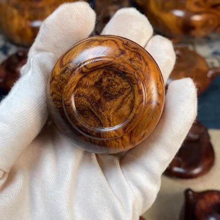 把件黄花梨/降香黄檀胭脂罐