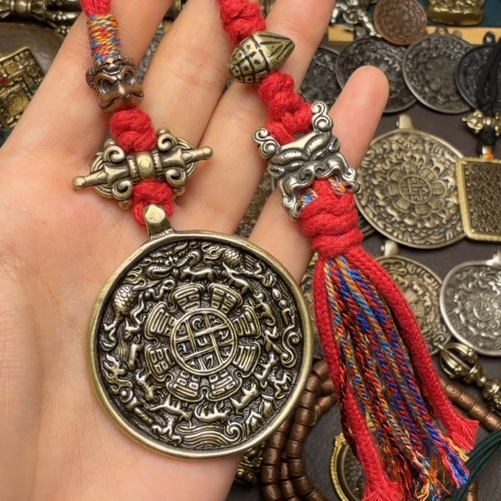 藏传文玩九宫如图